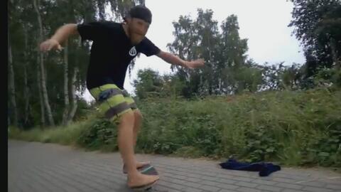 国产陆地冲浪板视频播放,动感十足，畅享冲浪新体验