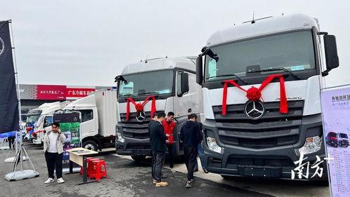 国产重卡的视频